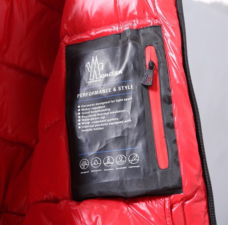 MONCLER COAT - MC140