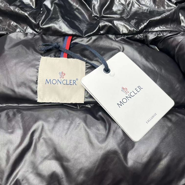 MONCLER COAT FOR MEN - MC005