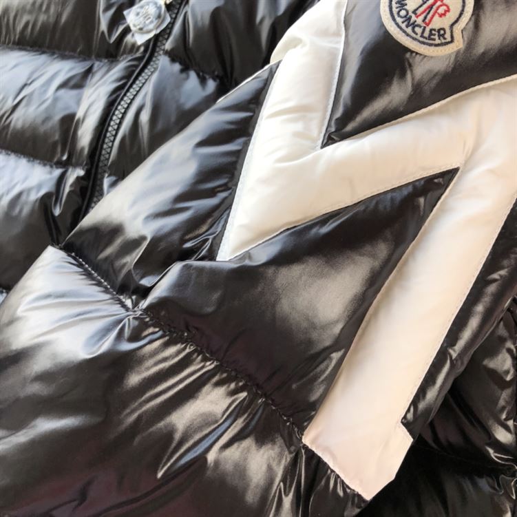 MONCLER COAT FOR MEN - MC006