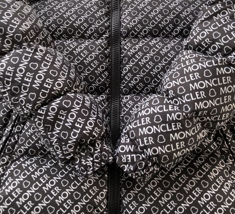 MONCLER COAT FOR MEN - MC007