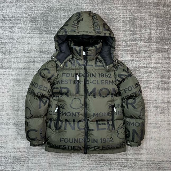 MONCLER DOWN JACKET - MC024