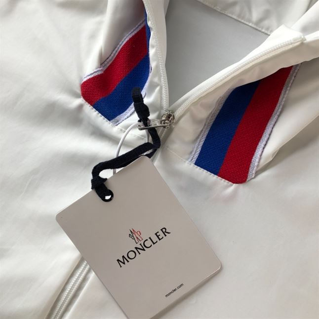 MONCLER HOODED RUKBAT JACKET - MC077
