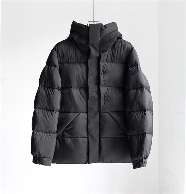 MONCLER JACKETS - MC075