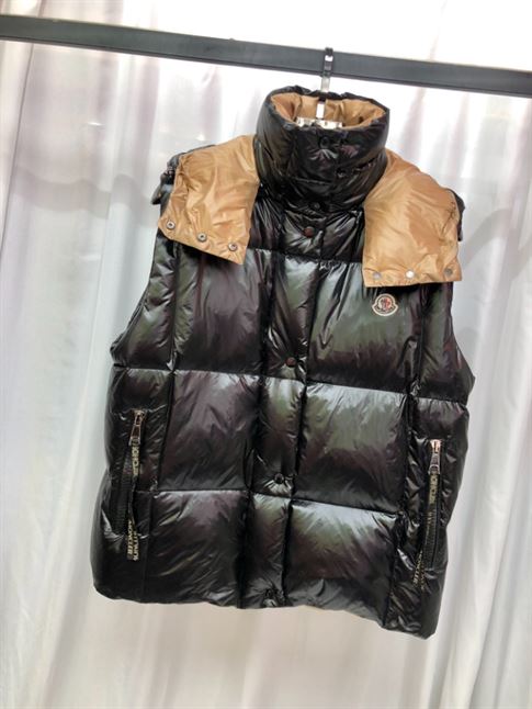MONCLER LUZULE DOWN GILET - MC061
