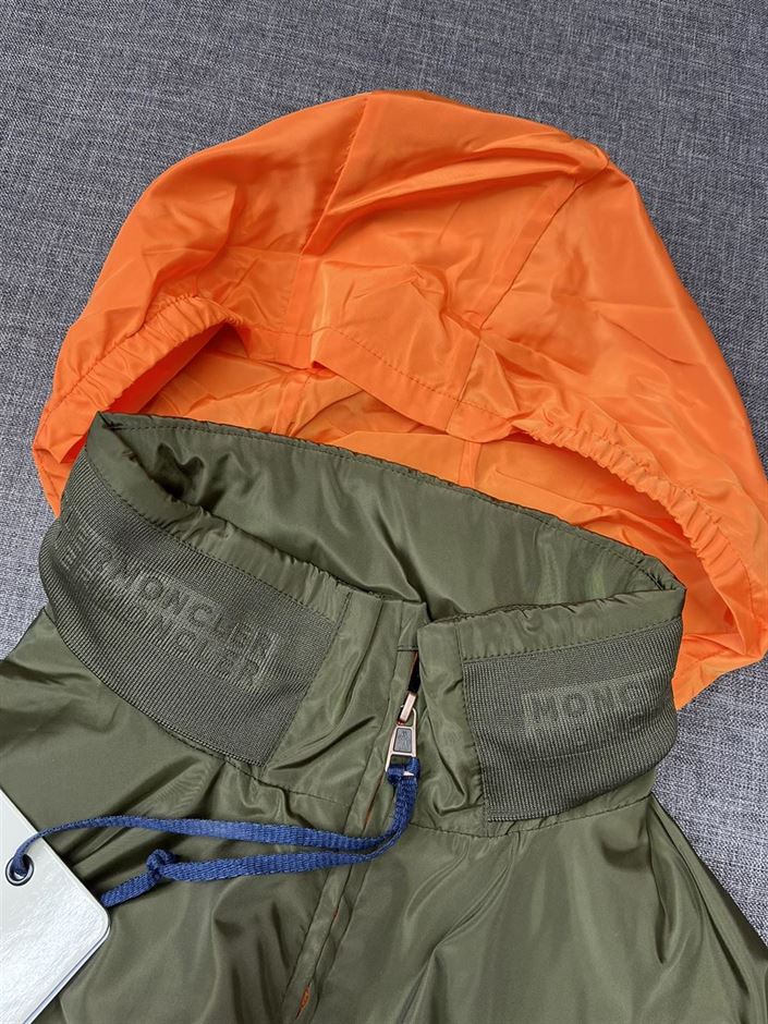 MONCLER NIRE RAIN JACKET GREEN - MC093