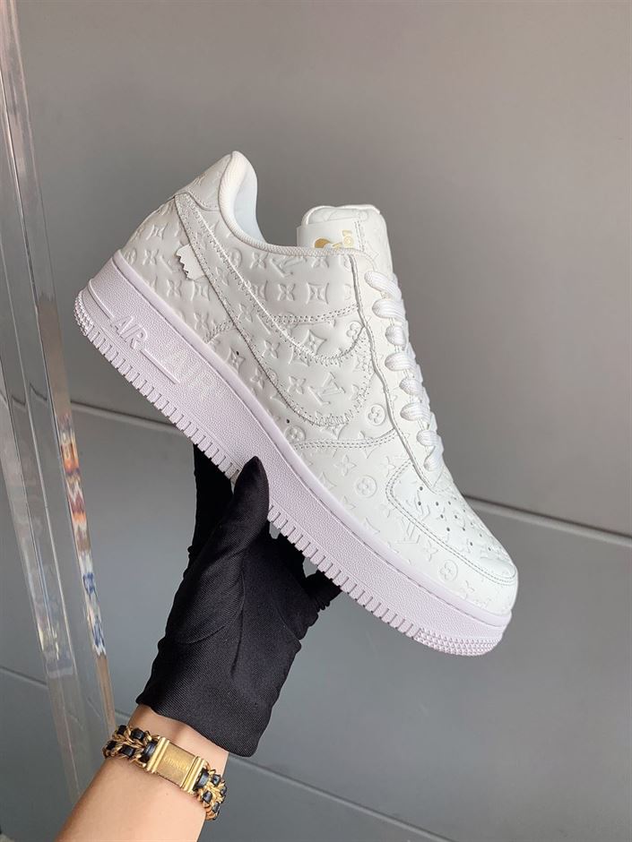 NIKE AIR FORCE 1 LOUIS VUITTON TRIPLE WHITE - LVS109