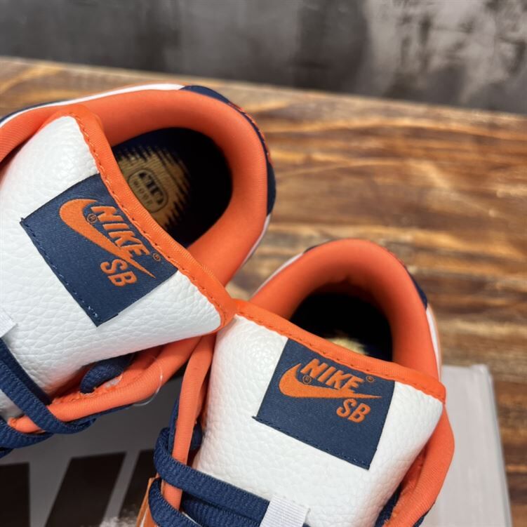 NIKE SB DUNK LOW BRONCOS - NSN025