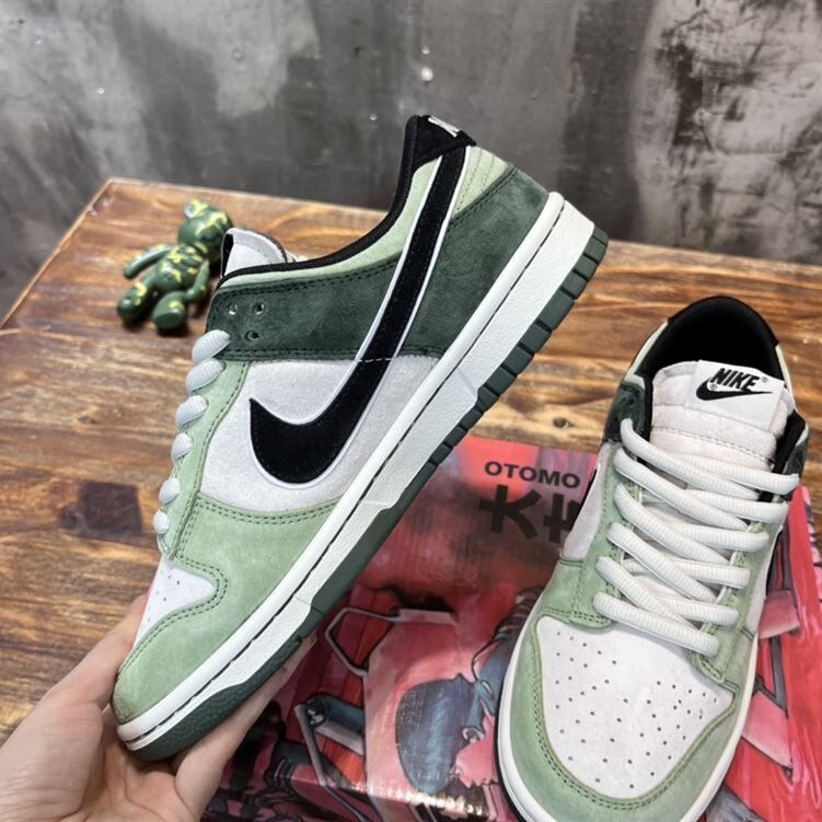 NIKE SB DUNK LOW SNEAKER - NSN005