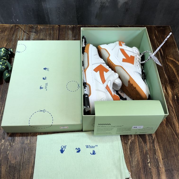 OFF-WHITE OUT OF OFFICE "OOO" SNEAKERS - OFW004
