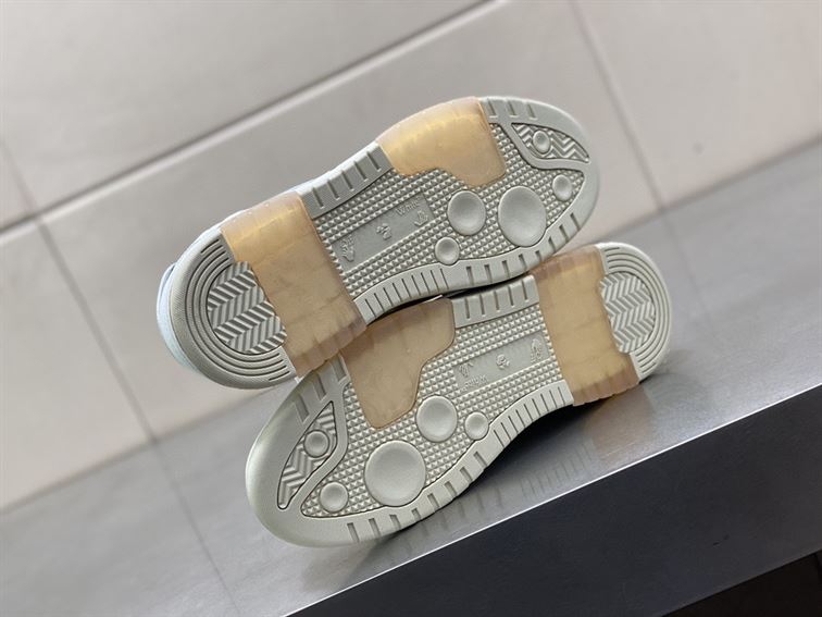 OFF-WHITE OUT OFF OFFICE FOR WALKING - OFW020