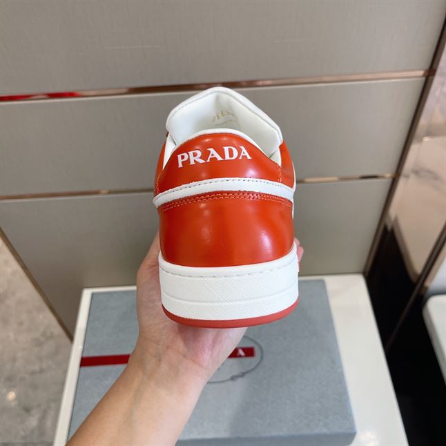 PRADA DOWNTOWN LEATHER SNEAKERS - PRS071