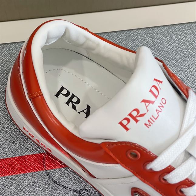 PRADA DOWNTOWN LEATHER SNEAKERS - PRS071