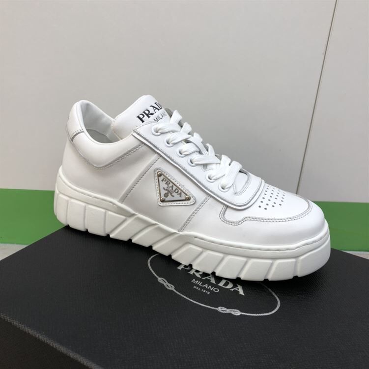 PRADA LEATHER SNEAKERS - PRS017