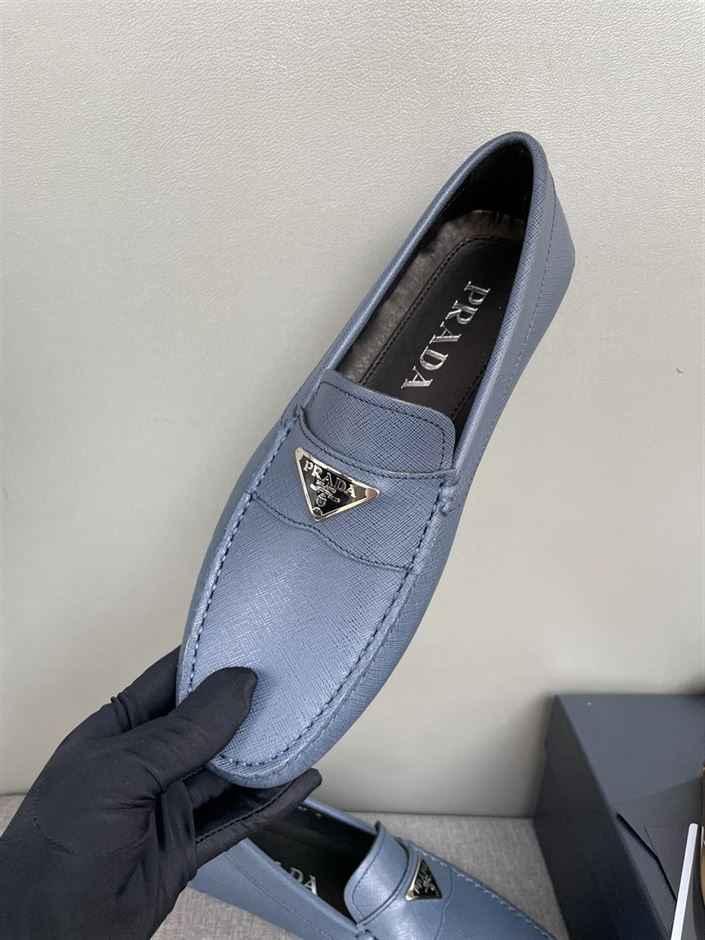 PRADA SAFFIANO LEATHER DRIVER - PRS037