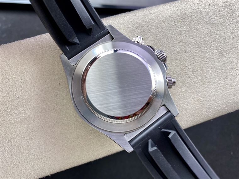 ROLEX OYSTER PERPETUAL SUPERLATIVE CHRONOMETER OFFICIALLY CERTIFIED