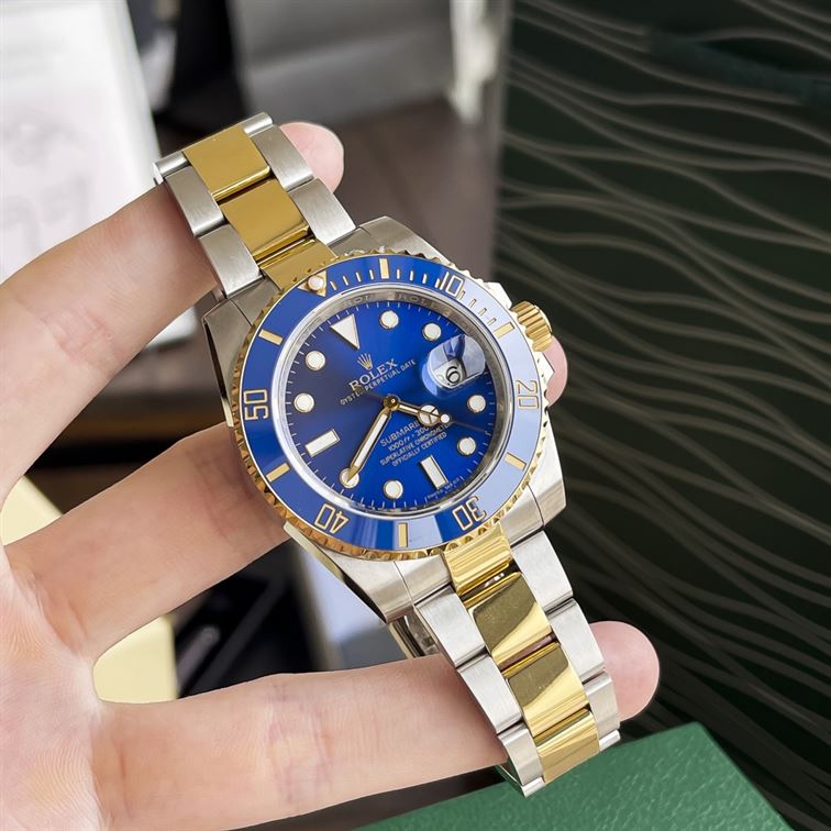ROLEX SUBMARINER DATE
