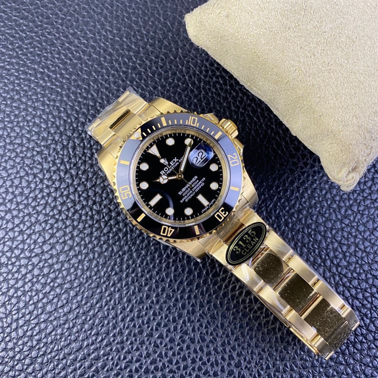 ROLEX SUBMARINER DATE WATCH