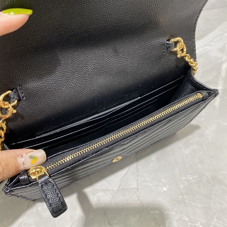 YSL CASSANDRE MATELASSÉ CHAIN WALLET