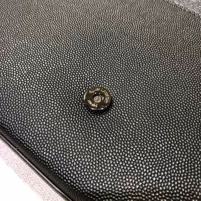 YSL KATE MEDIUM CHAIN BAG IN GRAIN DE POUDRE