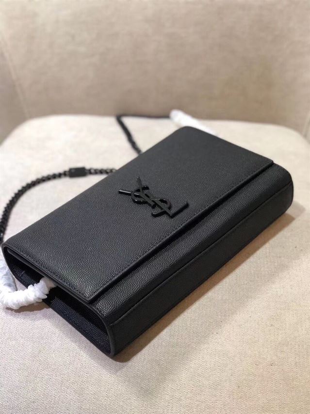 YSL KATE MEDIUM CHAIN BAG IN GRAIN DE POUDRE