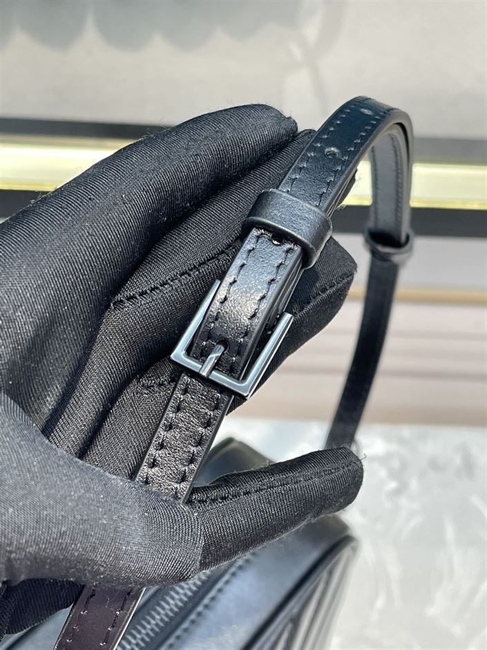 YSL LOU CAMERA BLACK BAG IN QUILTED LEATHER