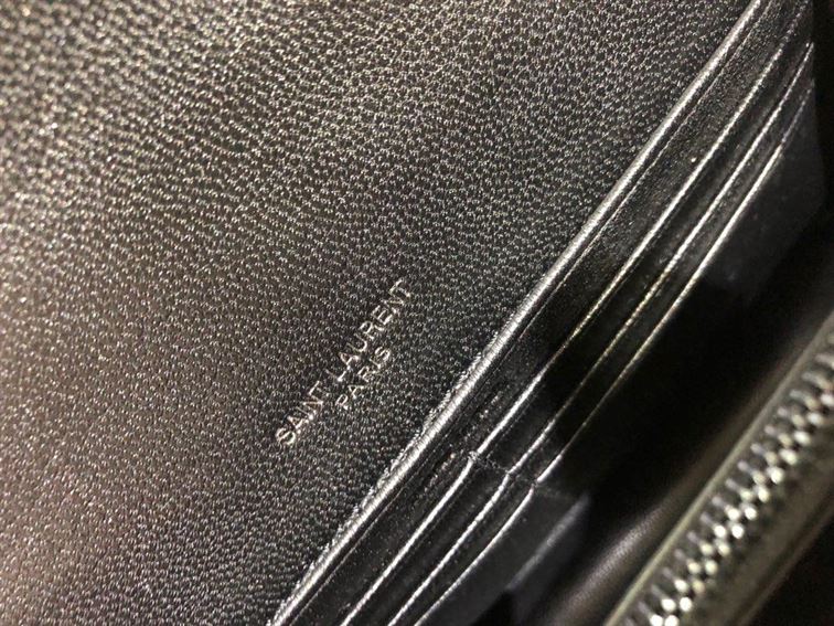 YSL SUNSET CHAIN WALLET IN SMOOTH LEATHER