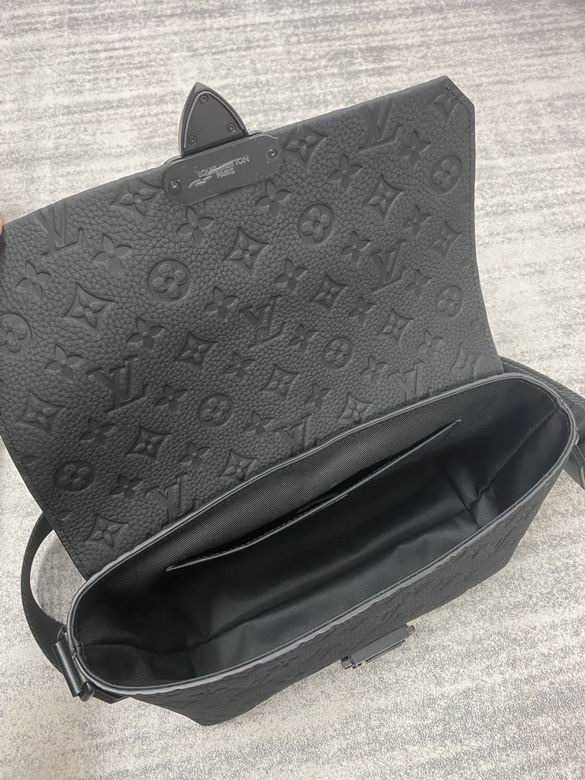 Louis Vuitton S-Cape Messenger Black Bag