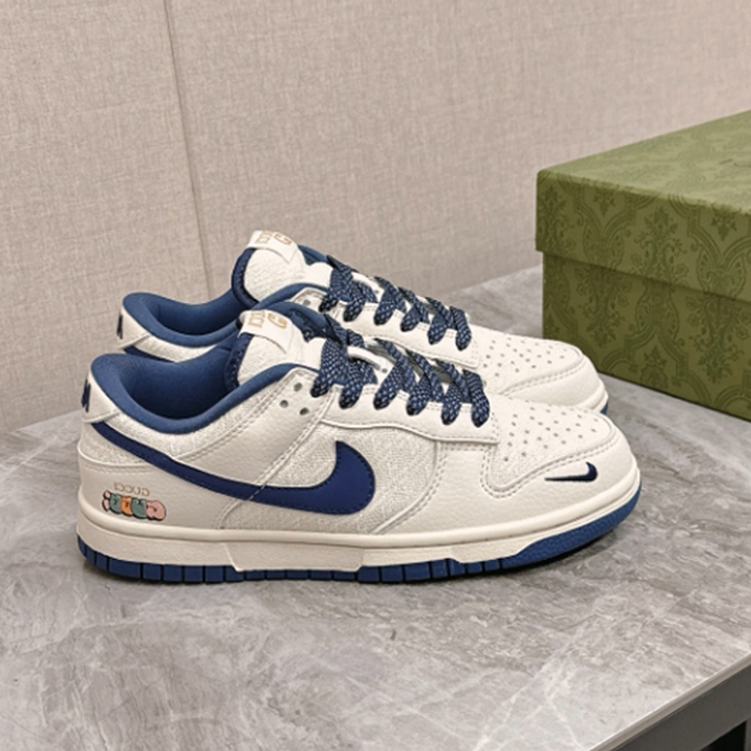 Nike SB Dunk Low x Gucci White Blue Sneaker - GCC162