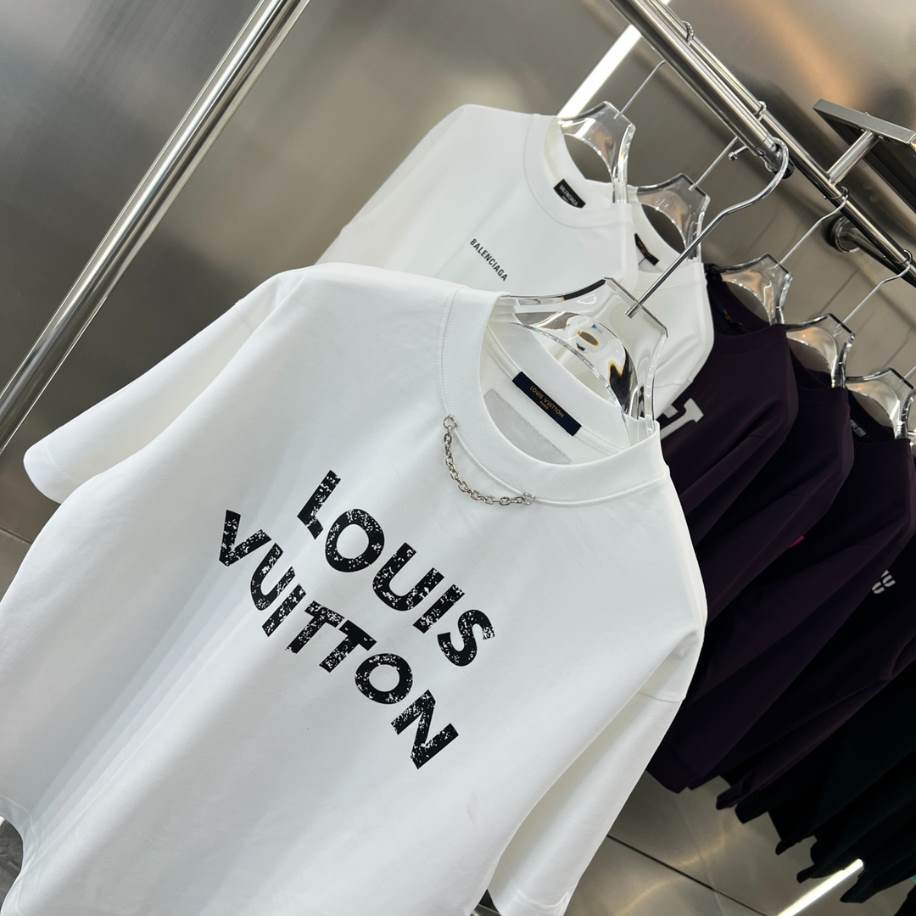 Louis Vuitton White Short Sleeve Shirt - LVTS076