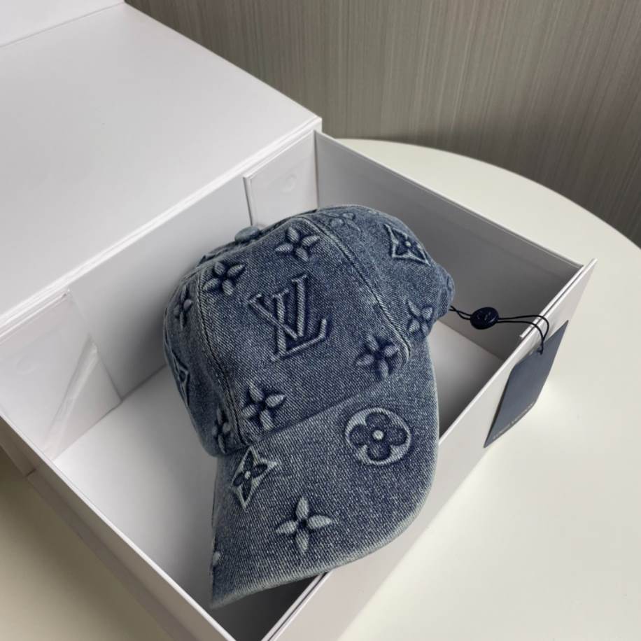 Louis Vuitton Baseball Blue Logo LV Hats - LVC009