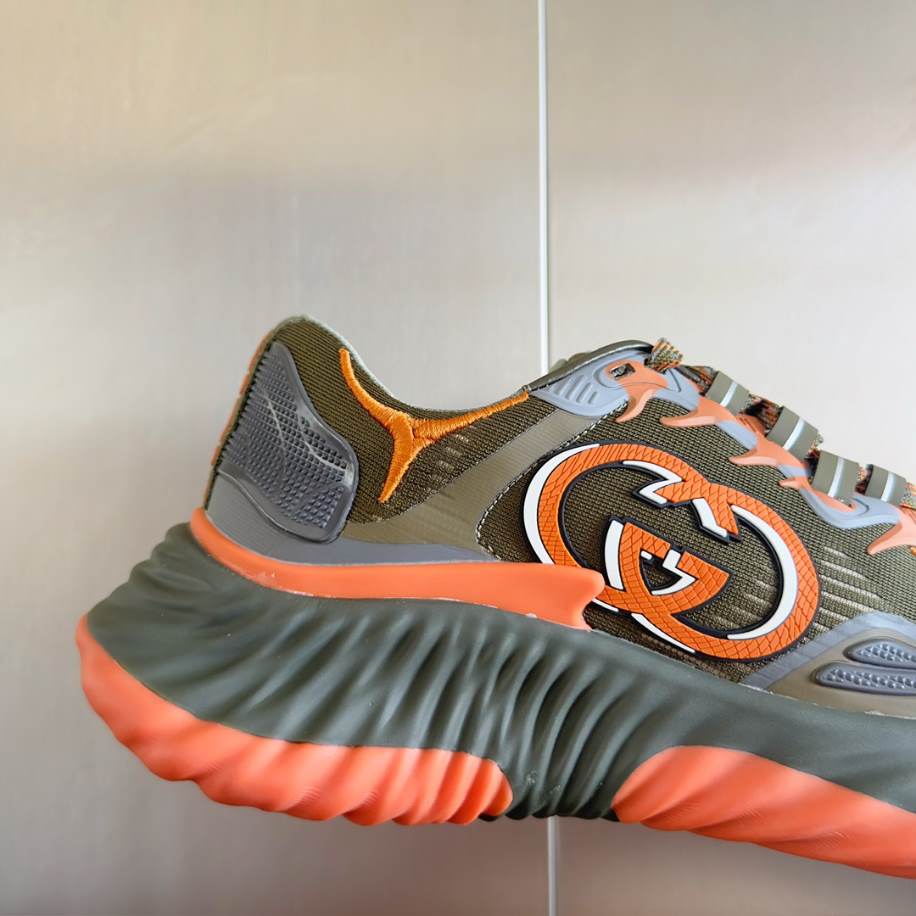 Gucci Brown Ripple Splash Fabric Sneakers - GCC200