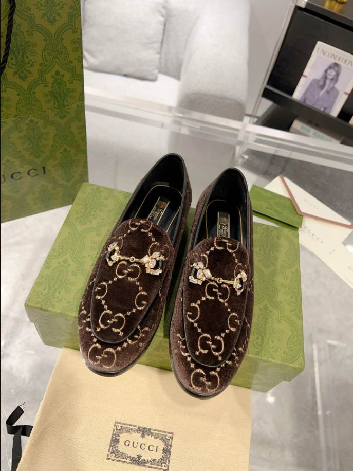 Gucci Horsebit Brown Velvet Loafer - GL060