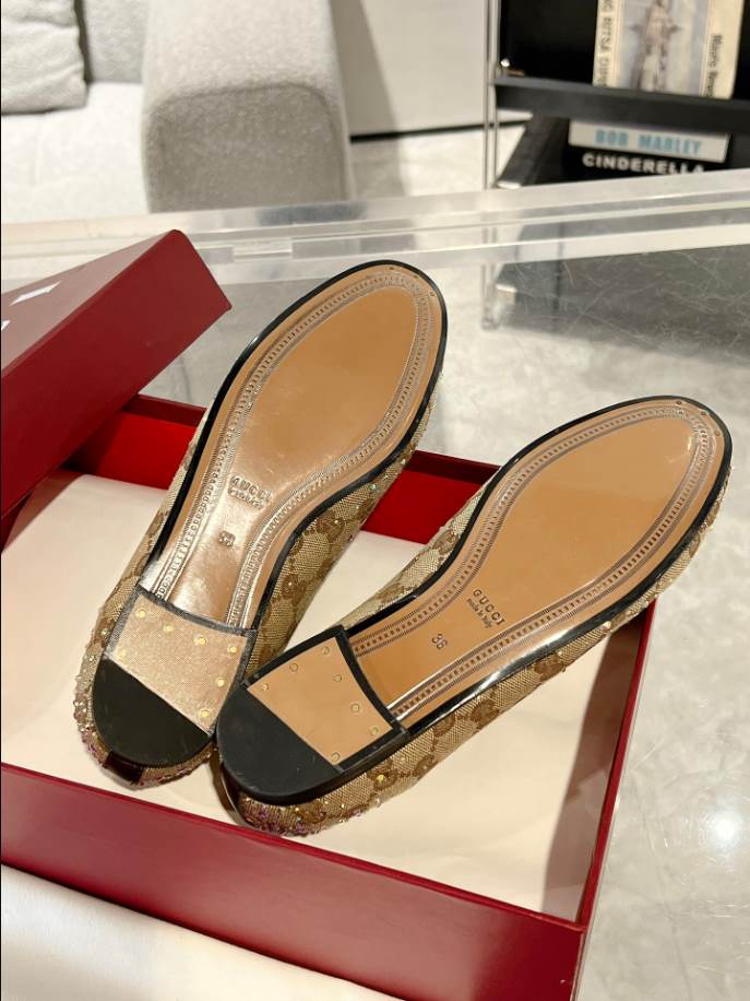 Gucci Jordaan Light Beige Loafer - GL061