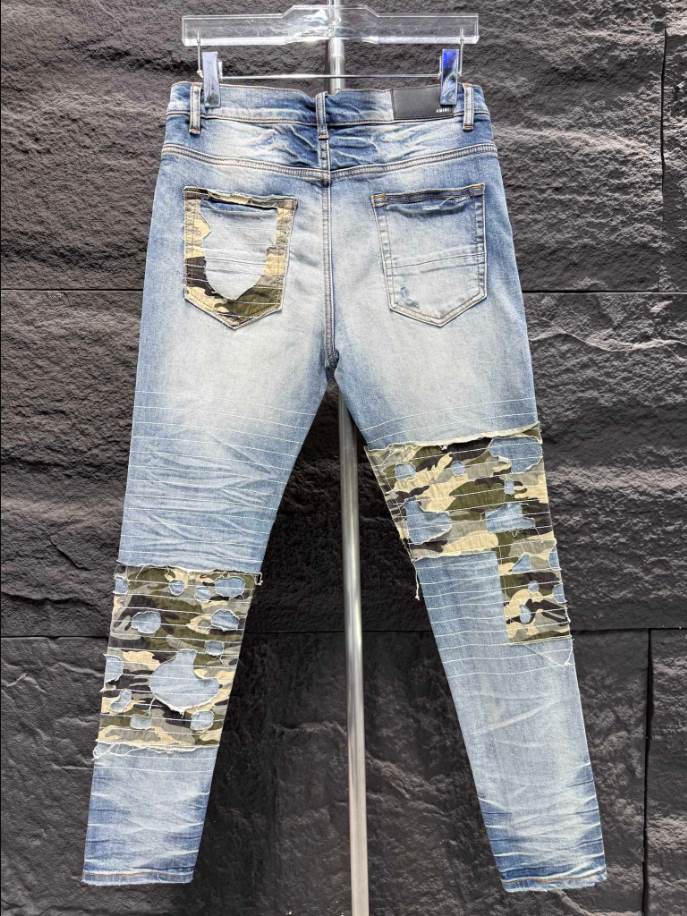 Amiri Men Yellow Patch-Detail Jeans - AMIJ019