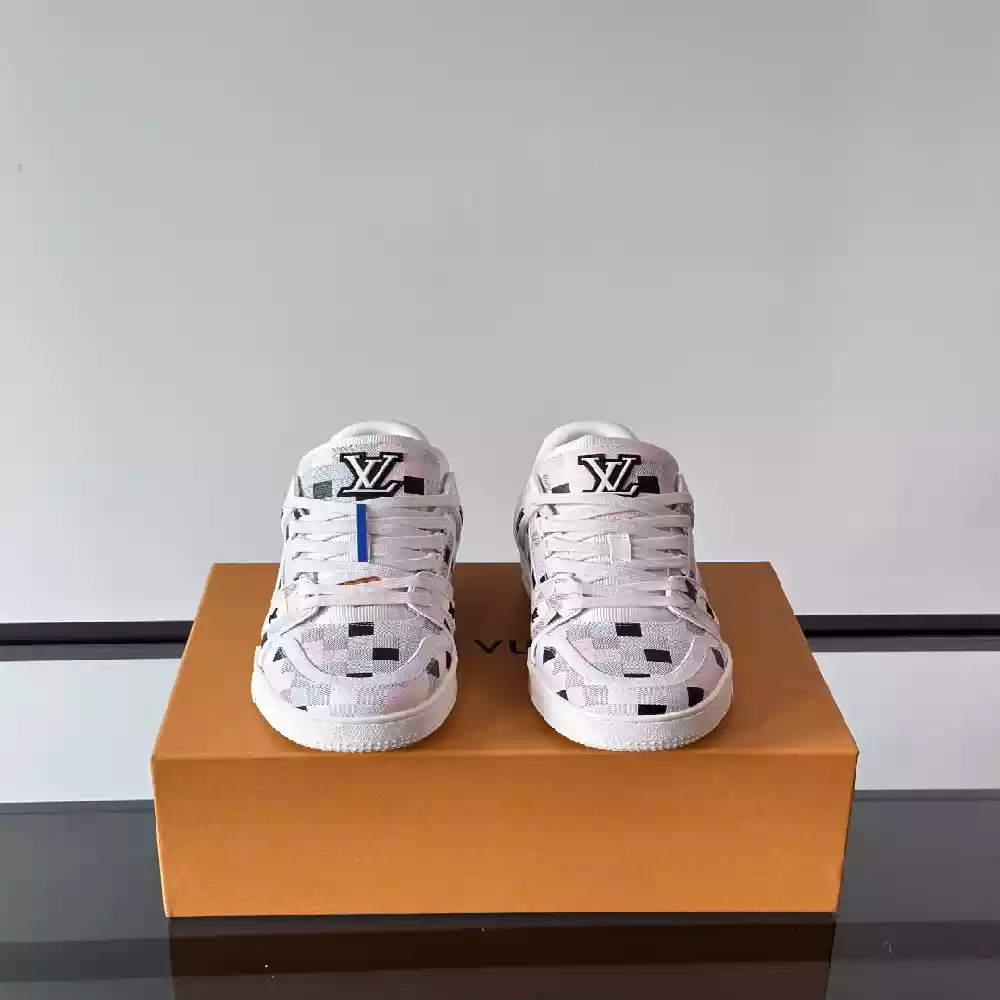 LOUIS VUITTON LV TRAINER MAXI PINK - LVS222 LOUIS VUITTON LV TRAINER MAXI PINK