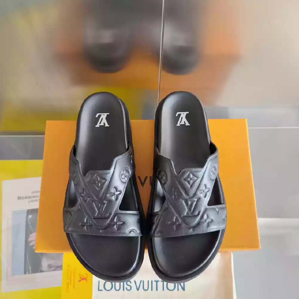 LV OASIS MULE EMBOSSED MONOGRAM BROWN - LVSD060 LV OASIS MULE EMBOSSED MONOGRAM BROWN