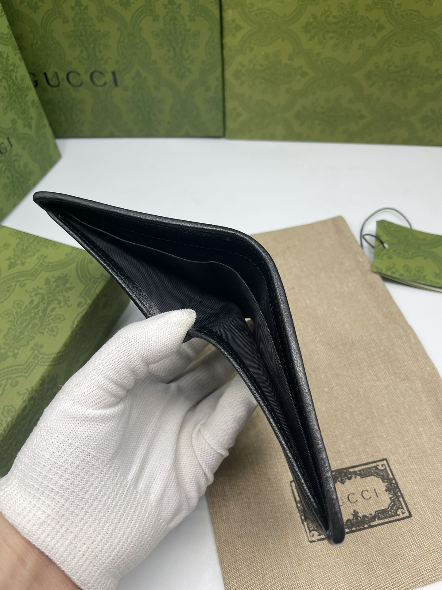 JUMBO GG WALLET IN BLACK LEATHER - WLG057 JUMBO GG WALLET IN BLACK LEATHER