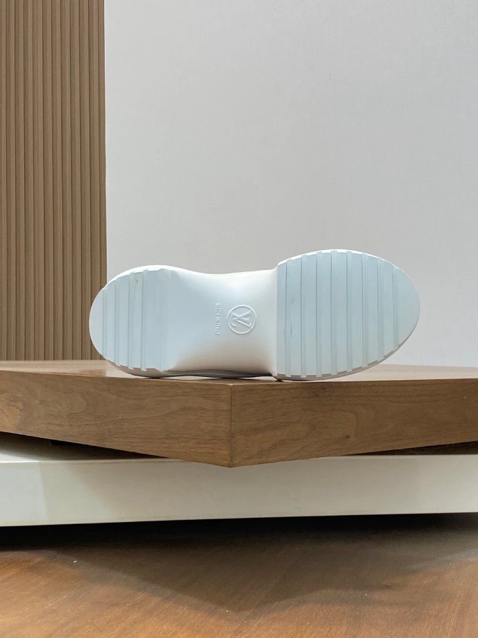 Louis Vuitton Trainer Blue Grey Black Sneaker