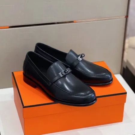 Hermes Men's Destin Loafers In Black Calfskin - HM047 Hermes Men's Destin Loafers In Black Calfskin