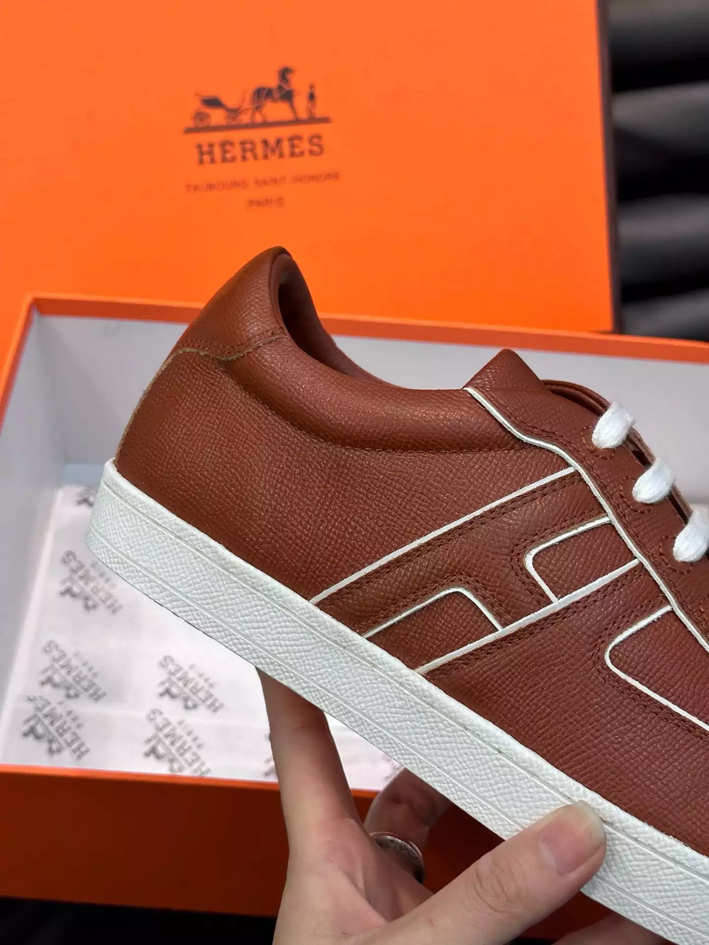 Hermès Sneakers