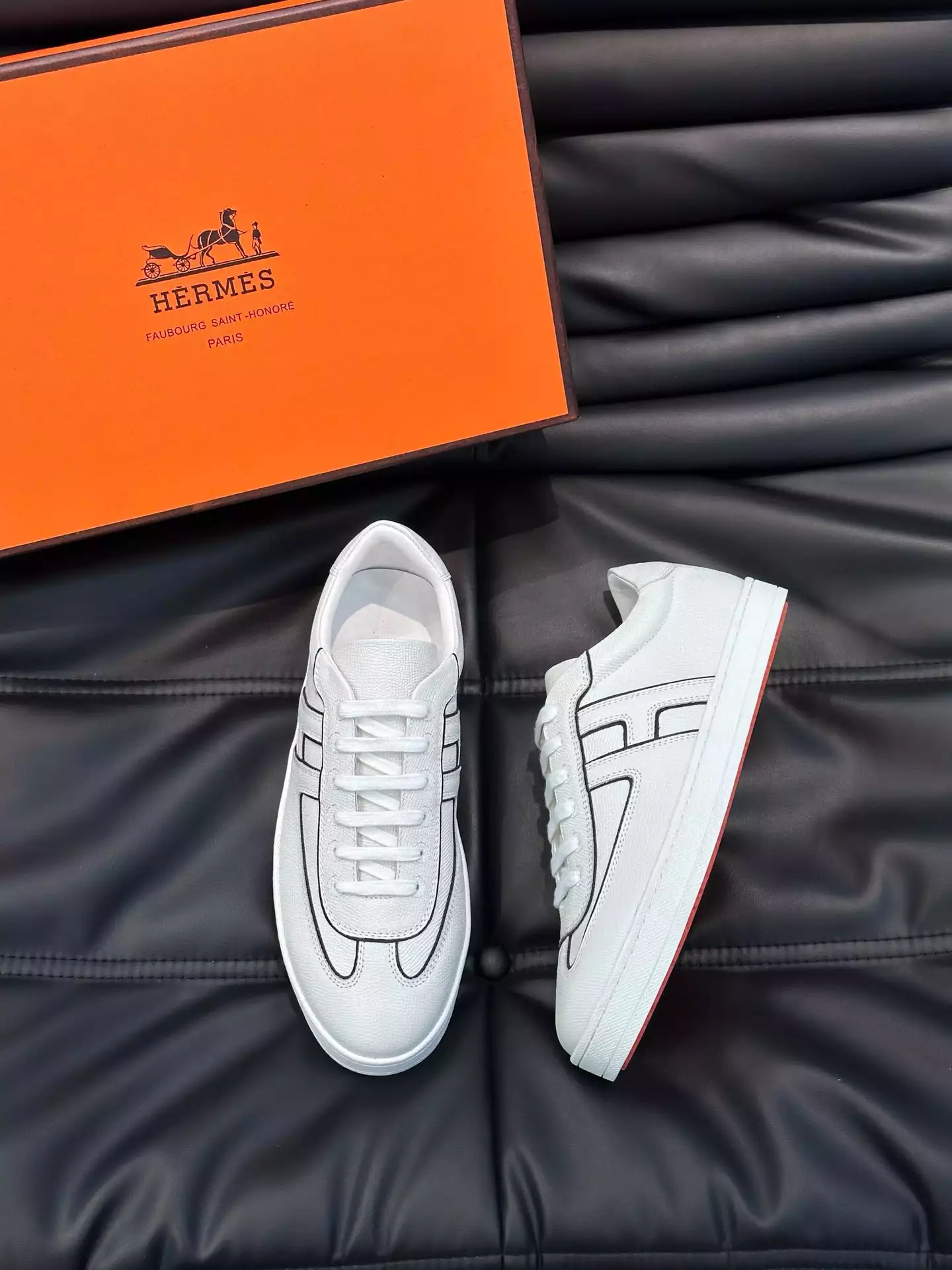 Hermès Sneakers
