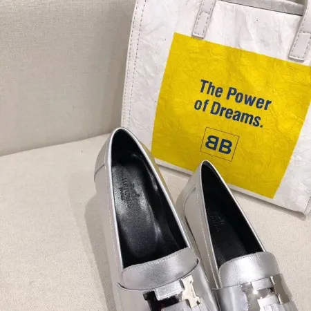 Hermes Women's Royal Loafers In Silver Metallic Lambskin - HM087 Hermes Women's Royal Loafers In Silver Metallic Lambskin