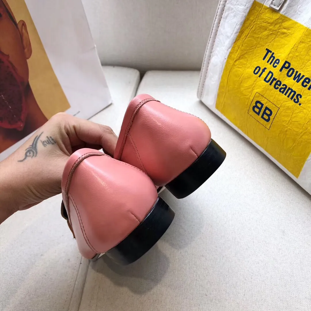 Hermes Women's Paris Loafers In Pink Goatskin - HM083 Hermes Women's Paris Loafers In Pink Goatskin