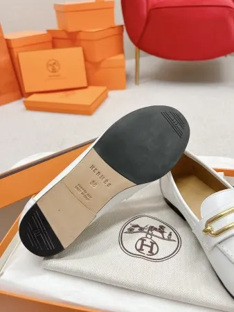 Hermes Women's Colette Loafers in White Leather - HM068 Hermes Women's Colette Loafers in White Leather