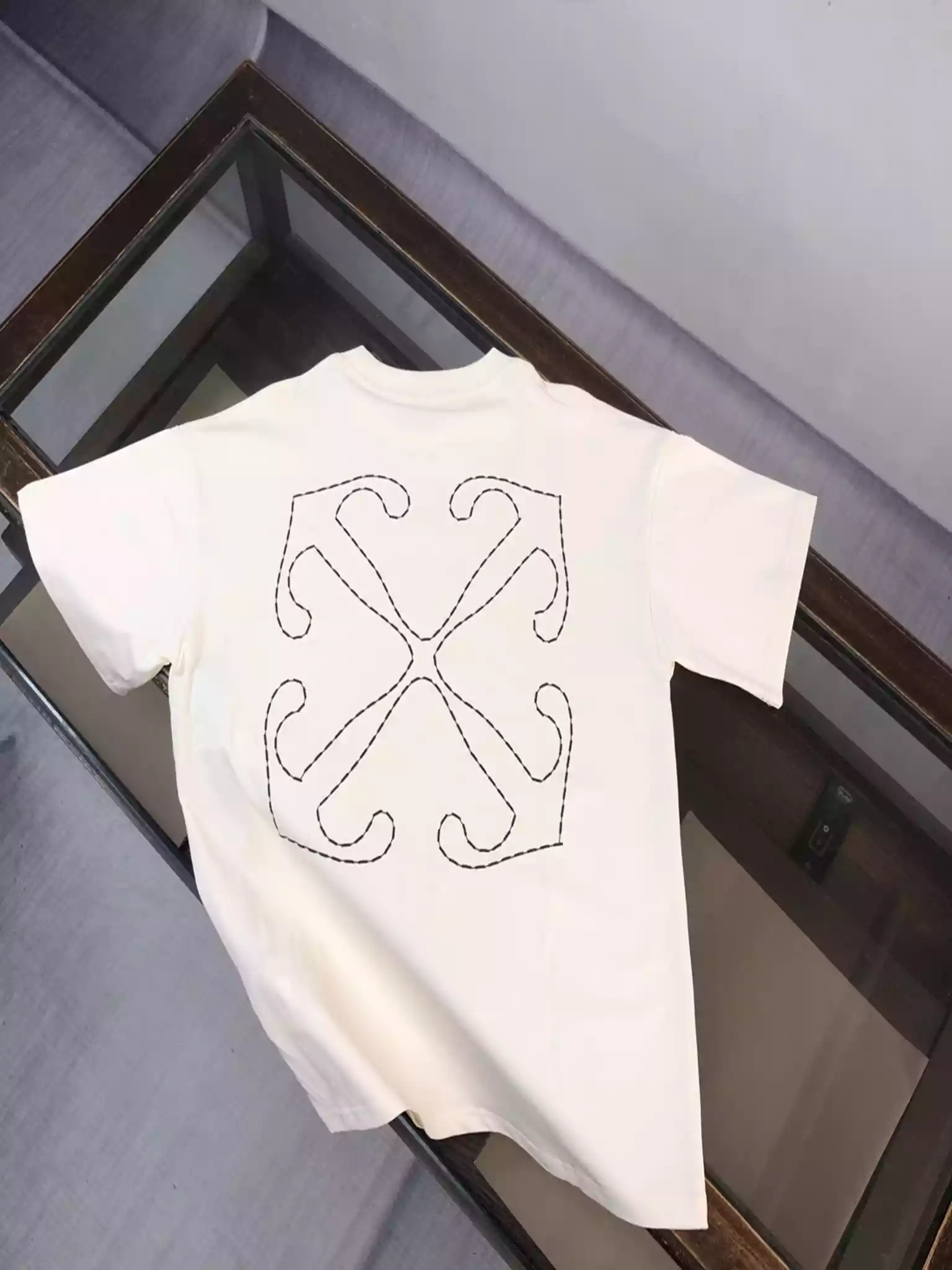 Off-White White Logo Stitch T-shirt - OWS033 Off-White White Logo Stitch T-shirt