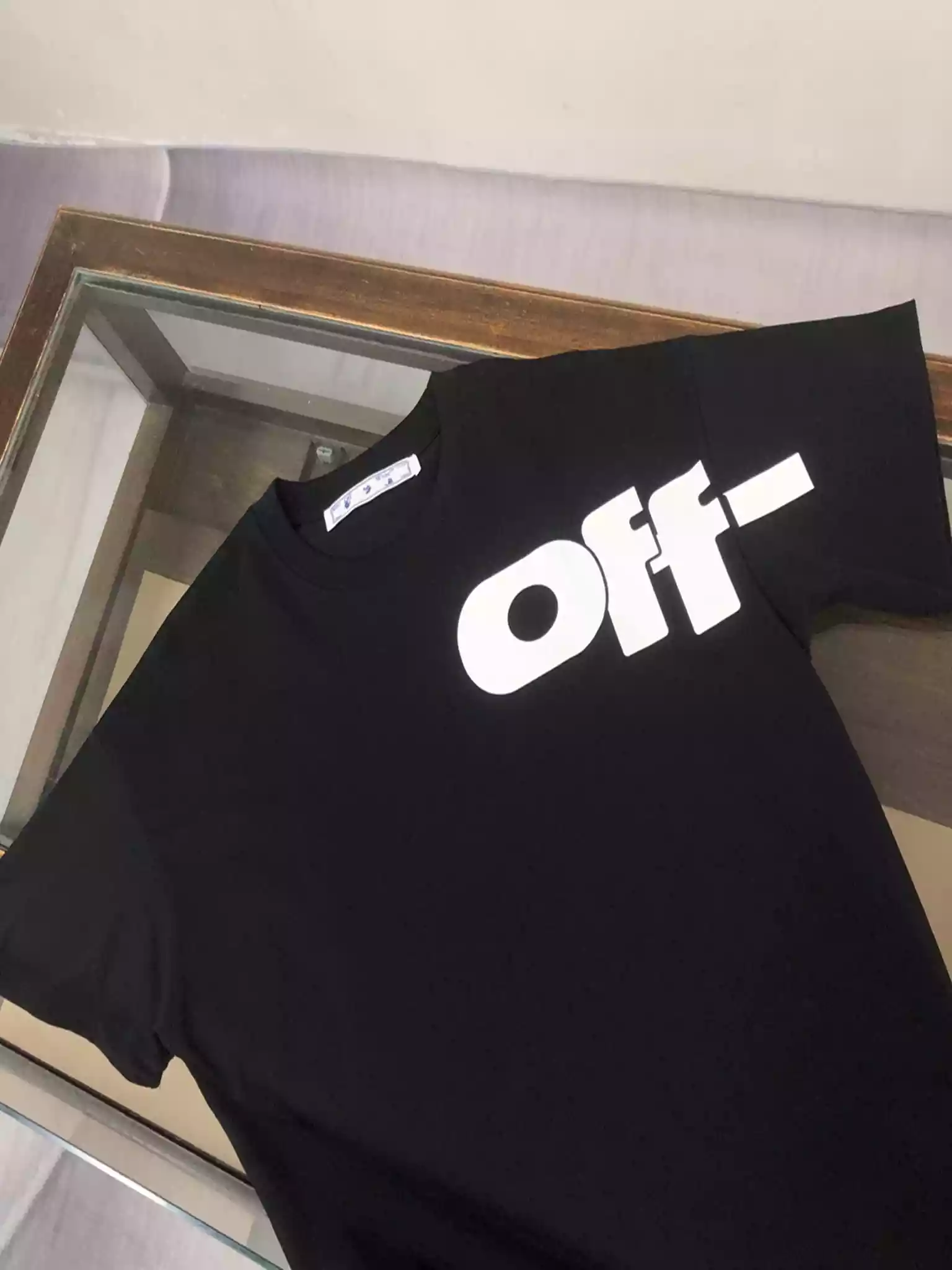 BLACK TYPE GRAPHIC S/S T-SHIRT IN BLACK - OWS042 BLACK TYPE GRAPHIC S/S T-SHIRT IN BLACK