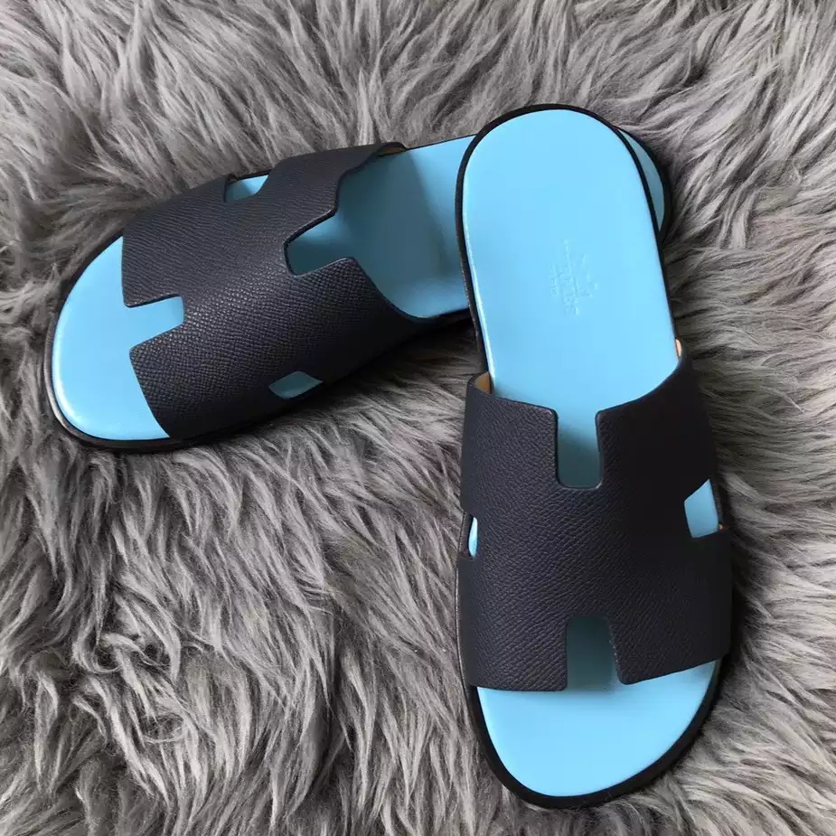 HERMES MEN'S IZMIR SANDALS IN BLACK EPSOM CALFSKIN - HMSD028