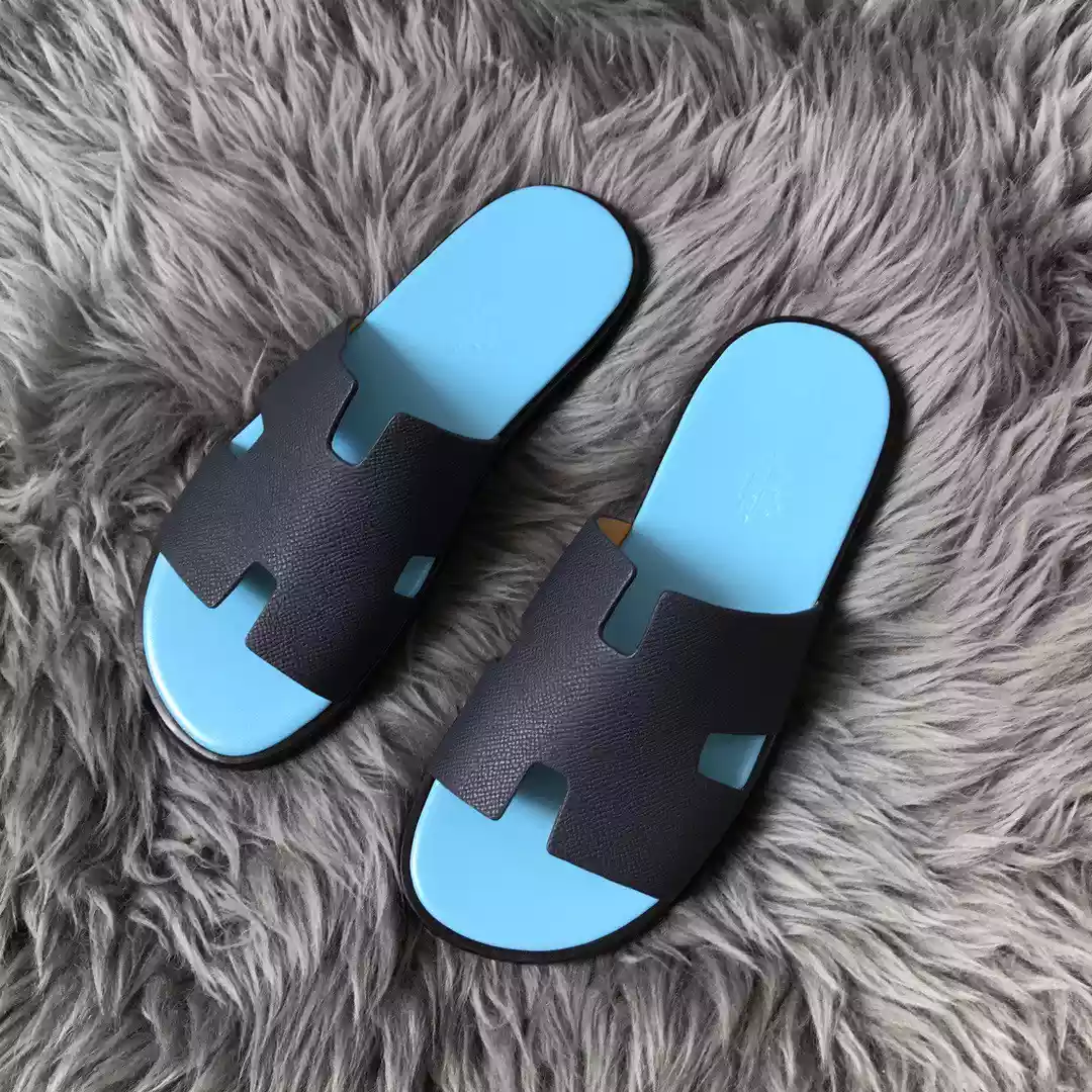 HERMES MEN'S IZMIR SANDALS IN BLACK EPSOM CALFSKIN - HMSD028