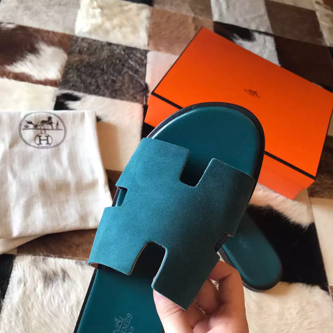 HERMES MEN'S IZMIR SANDALS IN GREEN SUEDE CALFSKIN - HMSD038