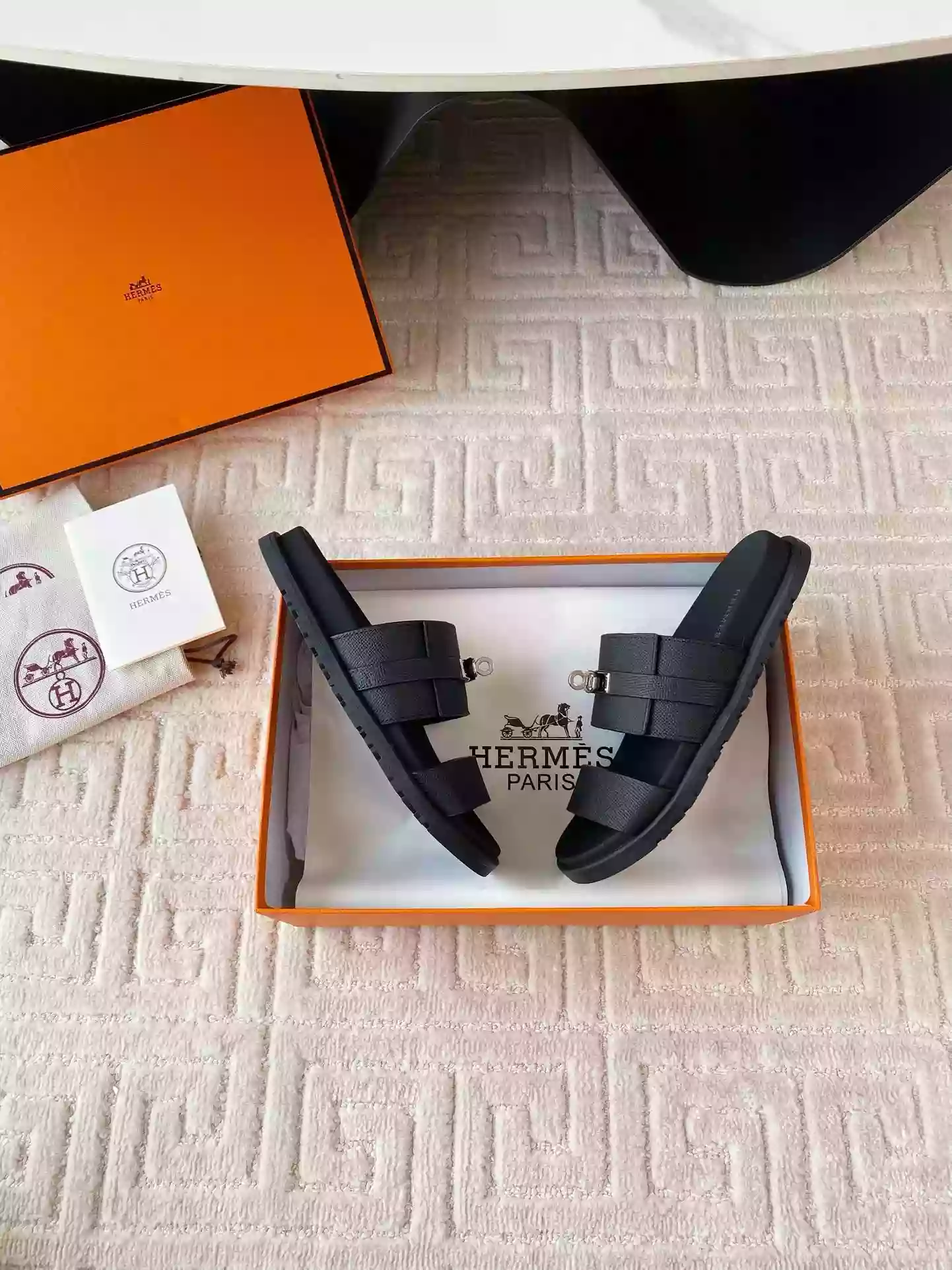 HERMES MEN'S JACKSON SANDAL IN BLACK EPSOM CALFSKIN - HMSD040